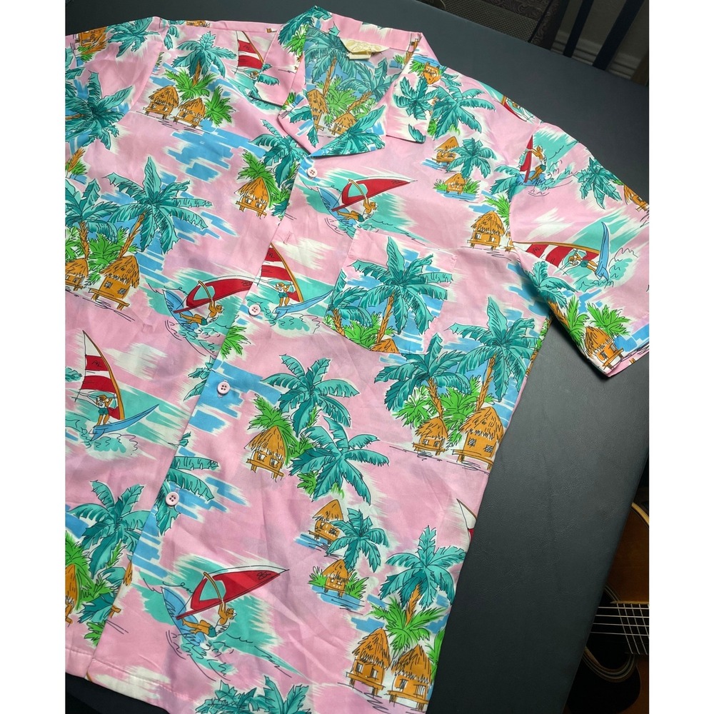VINTAGE Styled In California XL Large 60s 70s Hawaiian USA Windsurf Palm Tree
